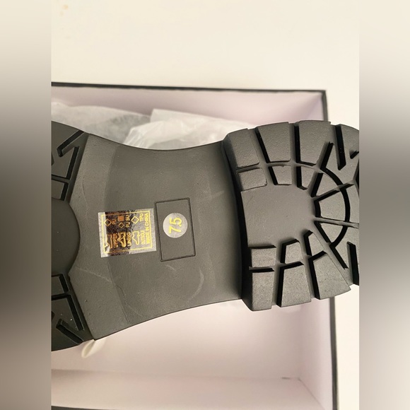 AZALEA WANG Chelsea Boot In White features a faux leather - Picture 6 of 7